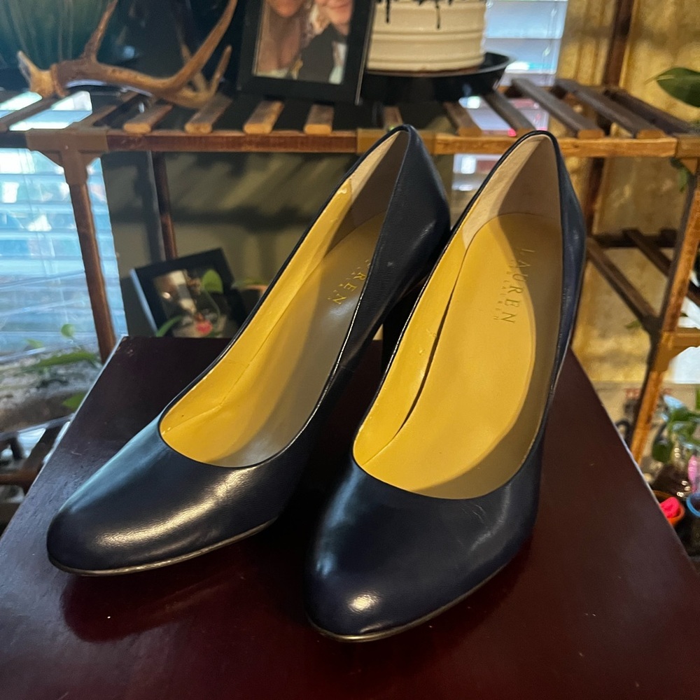 Lauren Ralph Lauren Dark Blue Pumps